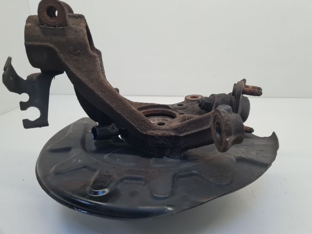 bontott VW GOLF VII Bal első Csonkállvány Kerékaggyal