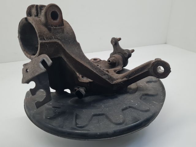 bontott VW GOLF VII Bal első Csonkállvány Kerékaggyal