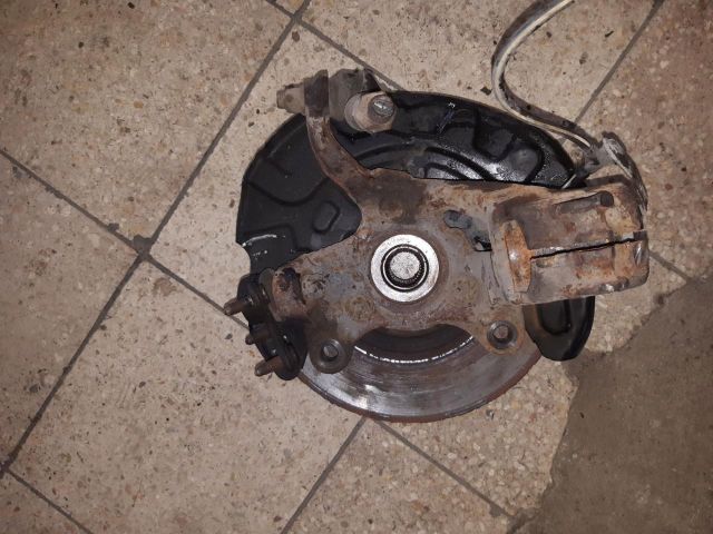 bontott VW GOLF VII Bal első Csonkállvány Kerékaggyal