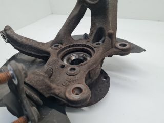 bontott VW GOLF VII Bal első Csonkállvány Kerékaggyal