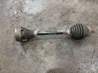 bontott VW GOLF VII Bal Féltengely