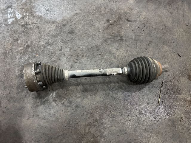 bontott VW GOLF VII Bal Féltengely