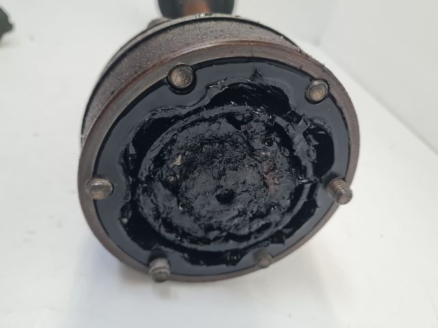 bontott VW GOLF VII Bal Féltengely