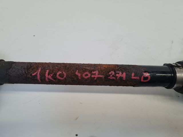 bontott VW GOLF VII Bal Féltengely