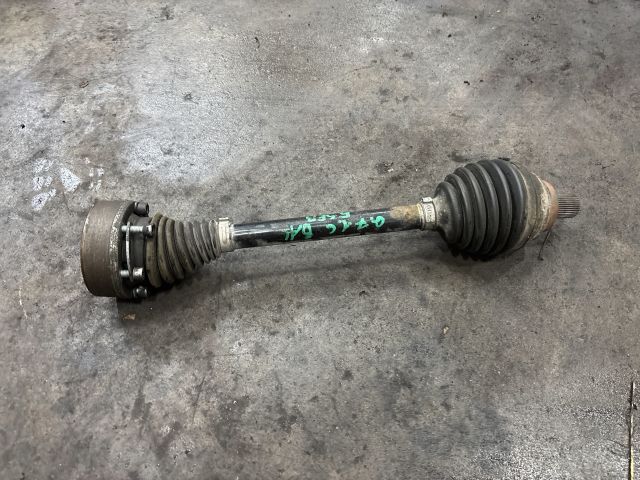 bontott VW GOLF VII Bal Féltengely