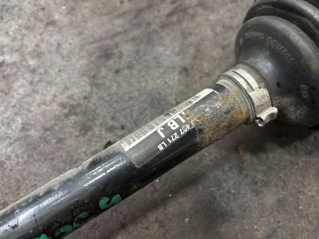 bontott VW GOLF VII Bal Féltengely