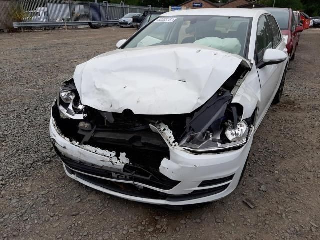 bontott VW GOLF VII Bal hátsó Csonkállvány