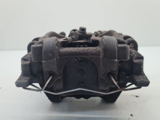 bontott VW GOLF VII Bal hátsó Féknyereg Munkahengerrel