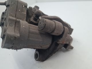 bontott VW GOLF VII Bal hátsó Féknyereg Munkahengerrel