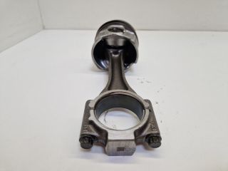 bontott VW GOLF VII Dugattyú és Hajtókar