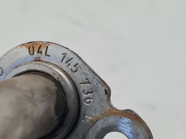 bontott VW GOLF VII EGR Hűtő Cső