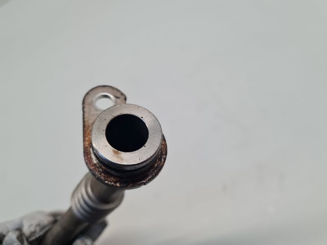 bontott VW GOLF VII EGR Hűtő Cső