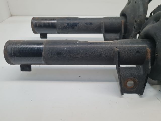 bontott VW GOLF VII Első Lengéscsillapító Pár