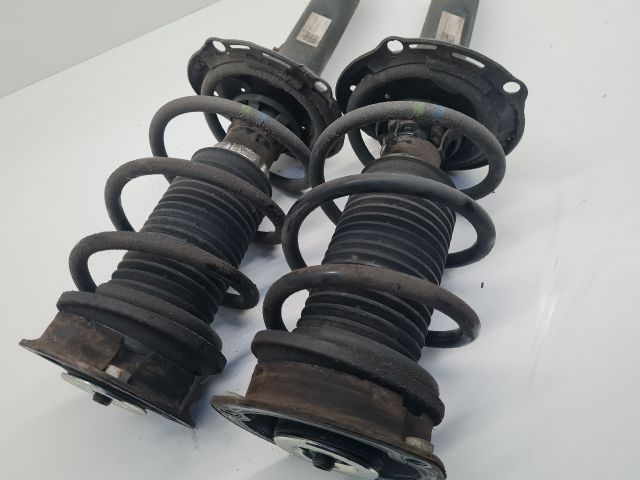 bontott VW GOLF VII Első Lengéscsillapító Pár