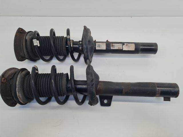 bontott VW GOLF VII Első Lengéscsillapító Pár