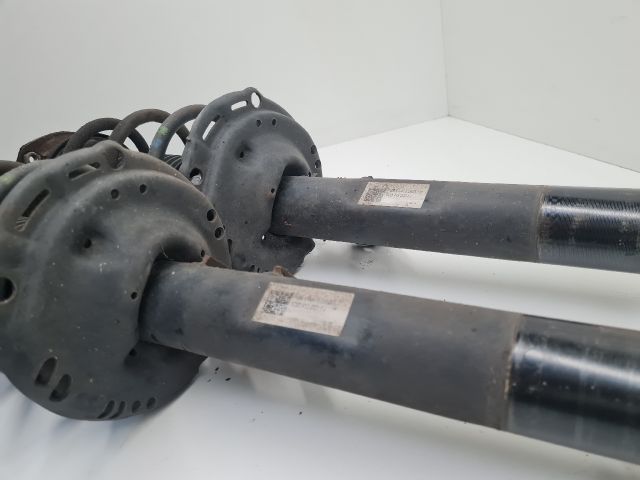 bontott VW GOLF VII Első Lengéscsillapító Pár