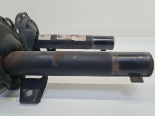 bontott VW GOLF VII Első Lengéscsillapító Pár