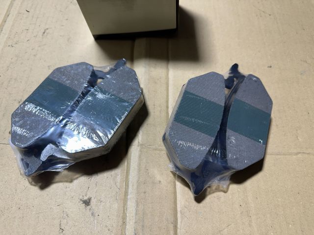 bontott VW GOLF VII Első Pár Fékbetét