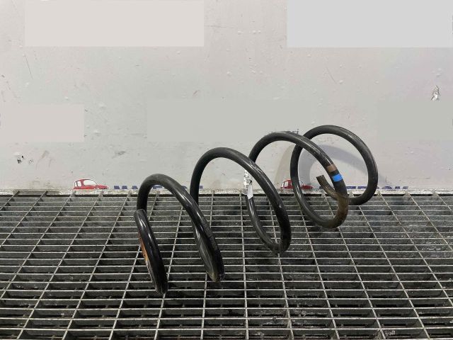 bontott VW GOLF VII Első Rugó