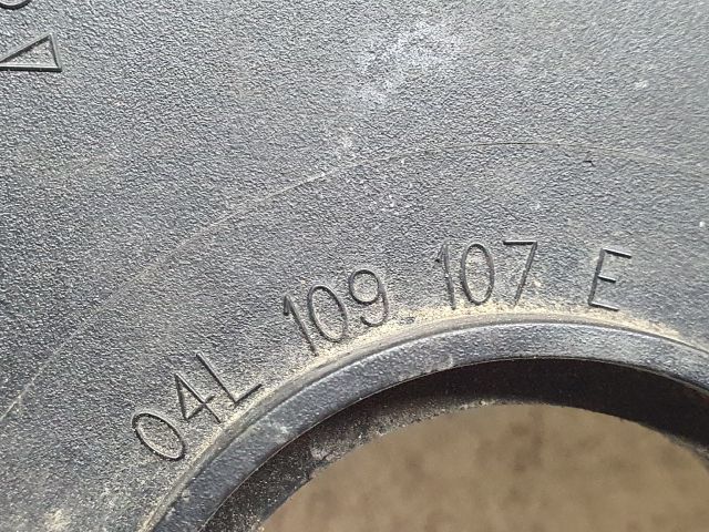 bontott VW GOLF VII Felső Vezérlés Burkolat