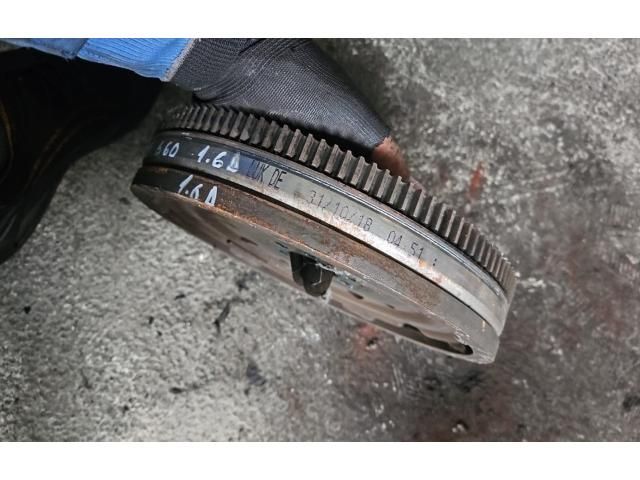 bontott VW GOLF VII Fogaskoszorú