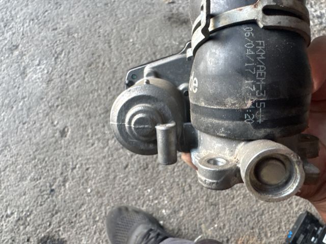 bontott VW GOLF VII Fojtószelep (Elektromos)