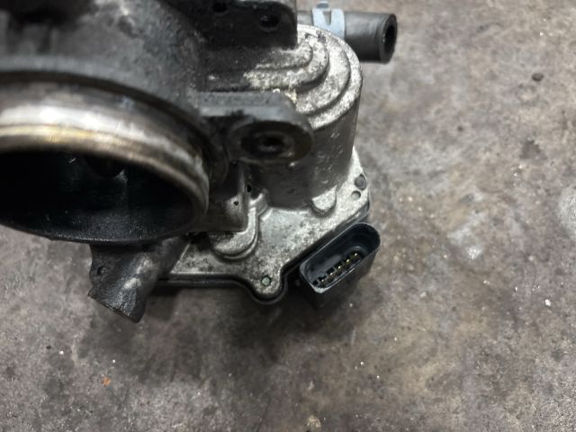 bontott VW GOLF VII Fojtószelep (Elektromos)