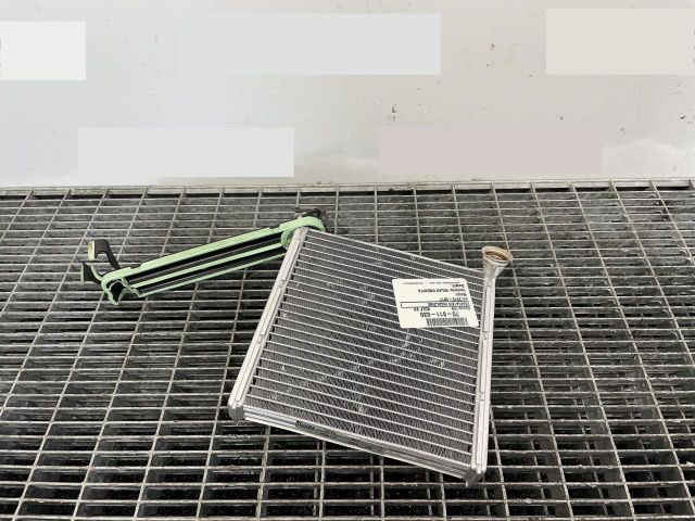 bontott VW GOLF VII Fűtőradiátor