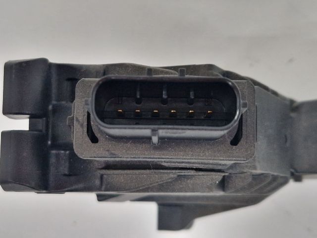 bontott VW GOLF VII Gázpedál (Elektromos)