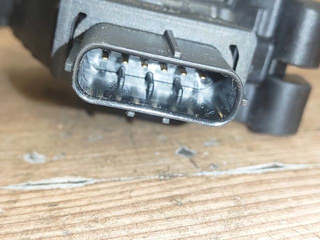 bontott VW GOLF VII Gázpedál (Elektromos)