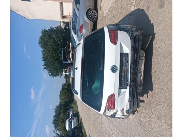 bontott VW GOLF VII Generátor Tartó Bak