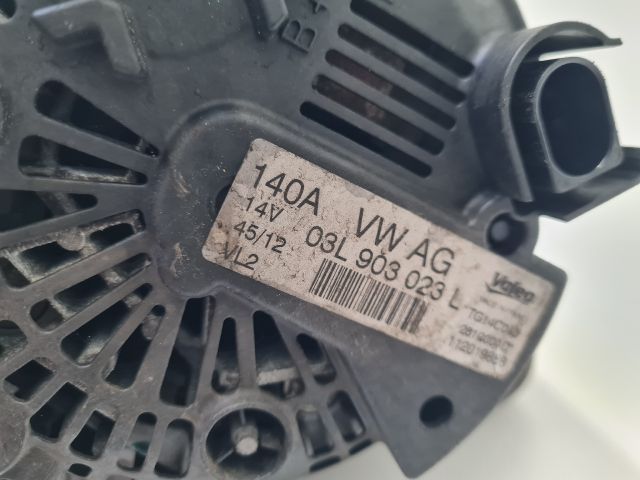 bontott VW GOLF VII Generátor