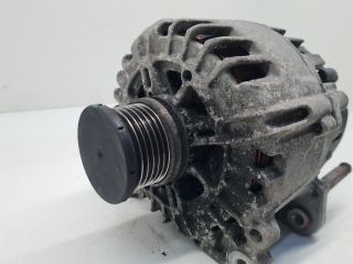 bontott VW GOLF VII Generátor