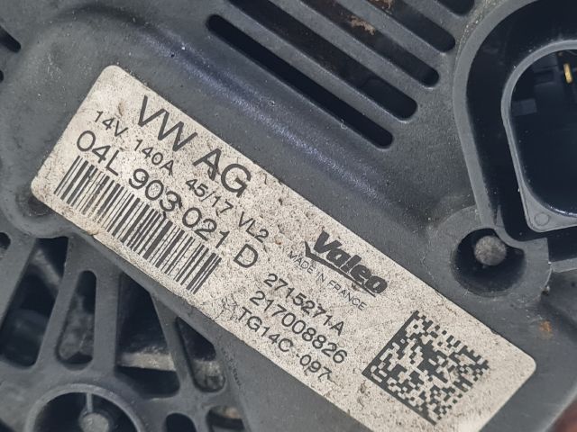 bontott VW GOLF VII Generátor