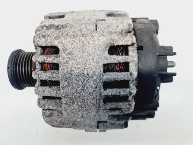 bontott VW GOLF VII Generátor