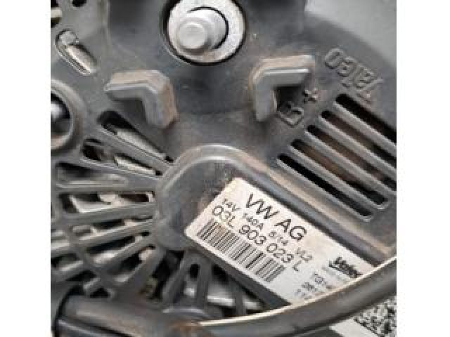 bontott VW GOLF VII Generátor
