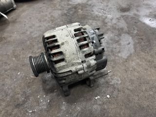 bontott VW GOLF VII Generátor