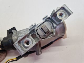 bontott VW GOLF VII Gyújtáskapcsoló Házzal