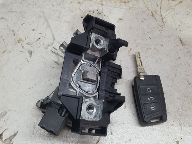 bontott VW GOLF VII Gyújtáskapcsoló Házzal