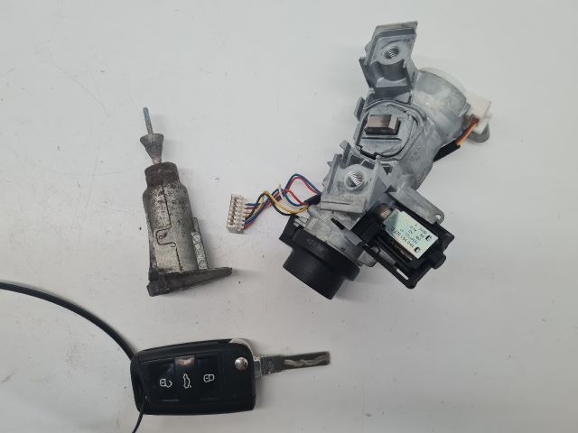 bontott VW GOLF VII Gyújtáskapcsoló Házzal