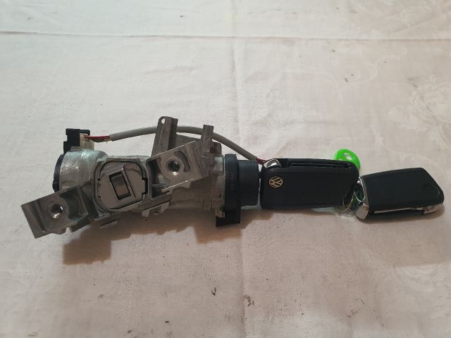 bontott VW GOLF VII Gyújtáskapcsoló Házzal