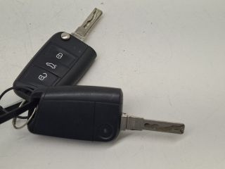 bontott VW GOLF VII Gyújtáskapcsoló Házzal