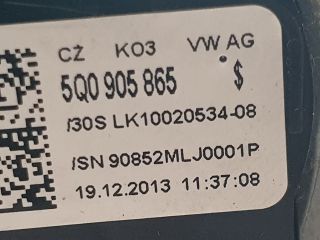 bontott VW GOLF VII Gyújtáskapcsoló Házzal