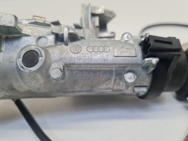 bontott VW GOLF VII Gyújtáskapcsoló Házzal