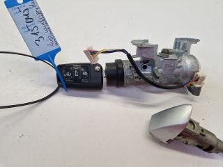 bontott VW GOLF VII Gyújtáskapcsoló Házzal