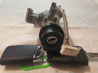 bontott VW GOLF VII Gyújtáskapcsoló Házzal