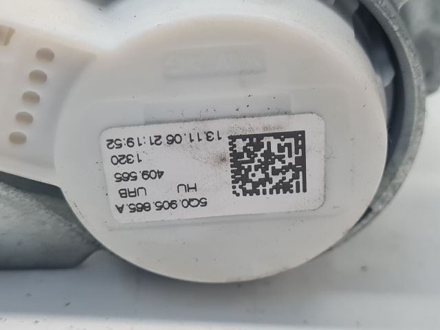 bontott VW GOLF VII Gyújtáskapcsoló Házzal