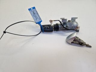 bontott VW GOLF VII Gyújtáskapcsoló Házzal