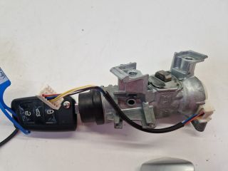 bontott VW GOLF VII Gyújtáskapcsoló Házzal