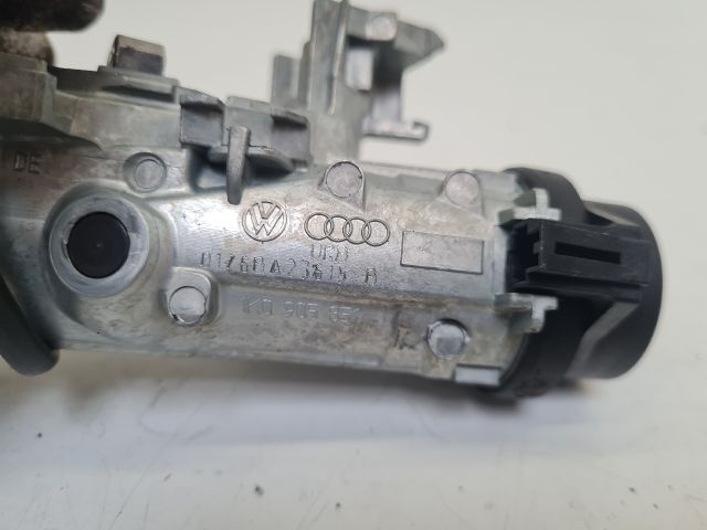 bontott VW GOLF VII Gyújtáskapcsoló Házzal